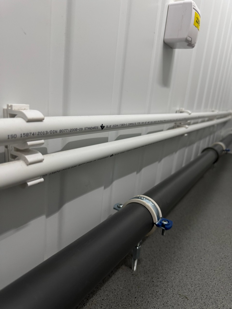 Сантехнічний модуль на базі контейнера Сантехнічний модуль на базі контейнера